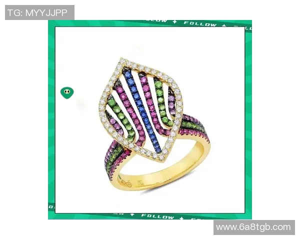 足球明星专属定制珠宝设计展现奢华与个性魅力 足球明星专属定制珠宝设计展现奢华与个性魅力